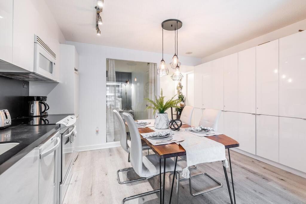 Luxury Suite Downtown Toronto Near Cn Tower מראה חיצוני תמונה