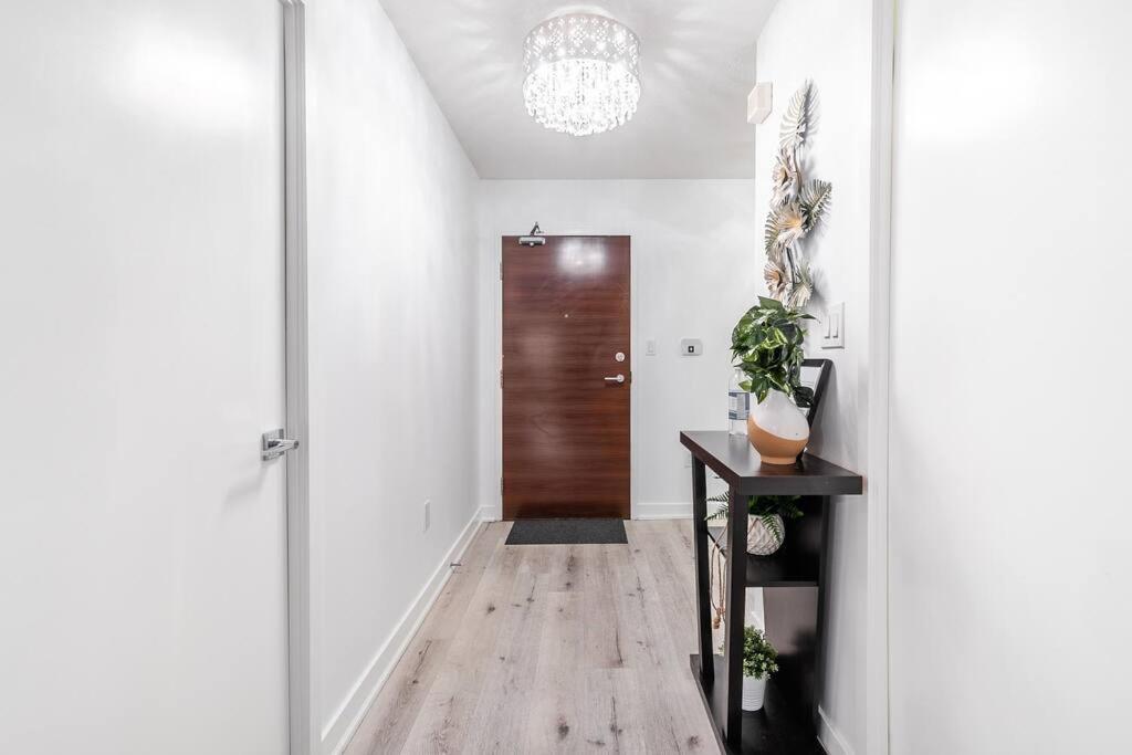 Luxury Suite Downtown Toronto Near Cn Tower מראה חיצוני תמונה